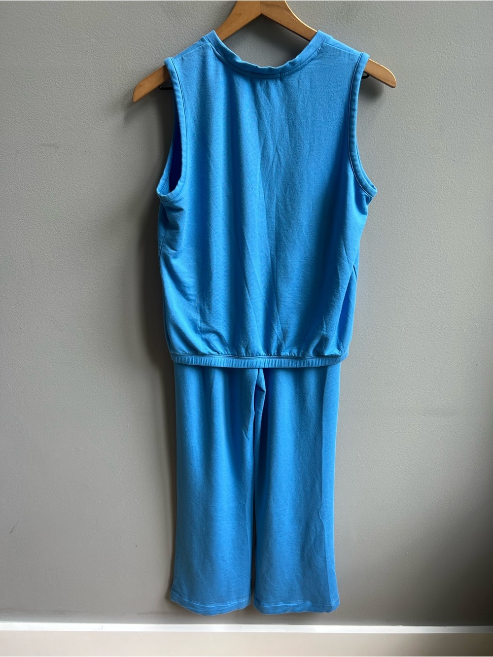 PJ Salvage Women's Cozy V-Neck Tank and Lounge Pants Set Electric Blue XS - Picture 5 of 11